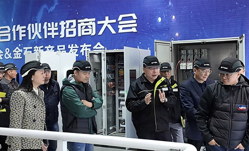 热烈欢迎理想汽车技术团队莅临我司参观指导